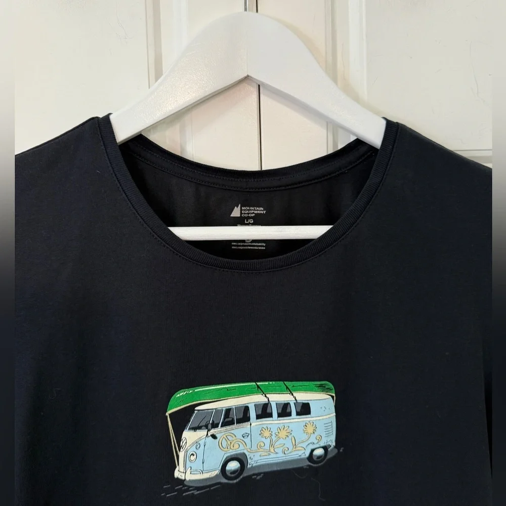 🚐 Mountain Equipment Co-op ‘Van Life’ Tee Large (Fits More Like Medium) - Picture 4 of 7